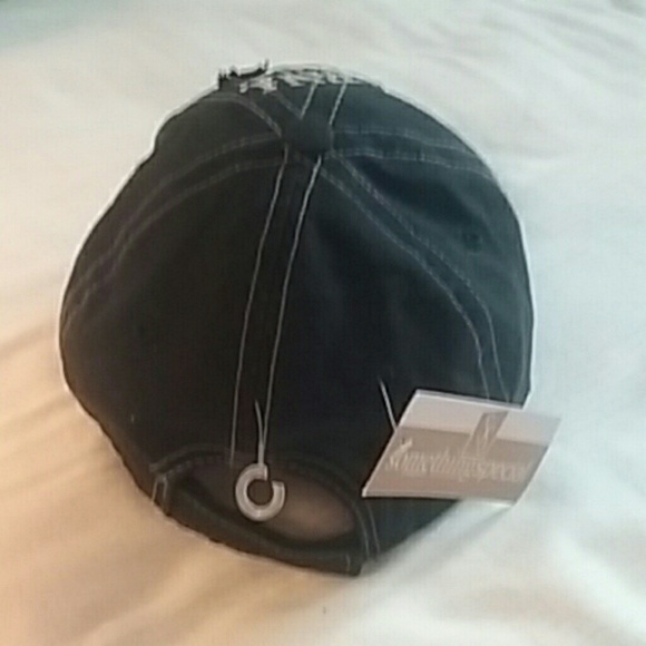 BASEBALL HAT - Picture 3 of 4